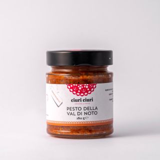 Pesto della Val di Noto, condimento per pasta da 180 grammi in vasetto di vetro, conserva siciliana in vendita su ciuriciuri.shop